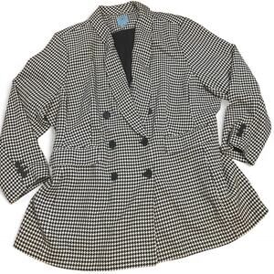 Black and white houndstooth blazer o